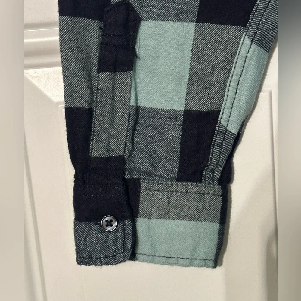 H & M Kids - Boys Flannel Long Sleeve Shirt Size 6